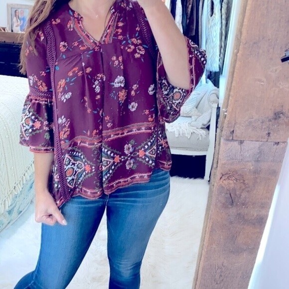 Knox Rose floral top size small - Picture 2 of 7